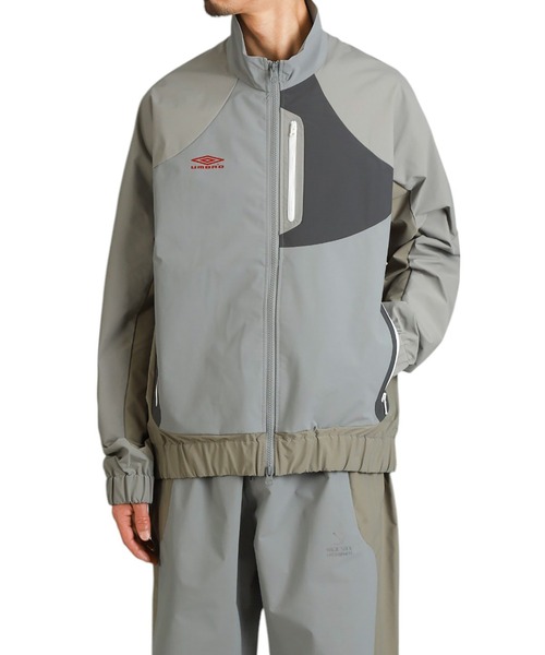 MAGIC STICK（マジックスティック）の「MAGIC STICK / マジックスティック：TONAL TECH JKT by UMBRO：25SS-MS3-019[WAX]（ブルゾン・メンズ・グレー系その他・L/XL）」の9枚目の写真