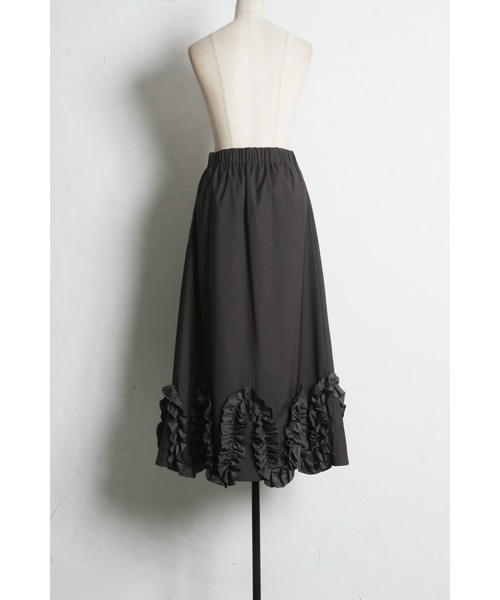 ARVELLIA（アルベリア）の「RUFFLE WAVE SKIRT（スカート・レディース・ダークグレー/ブラック・M）」の21枚目の写真