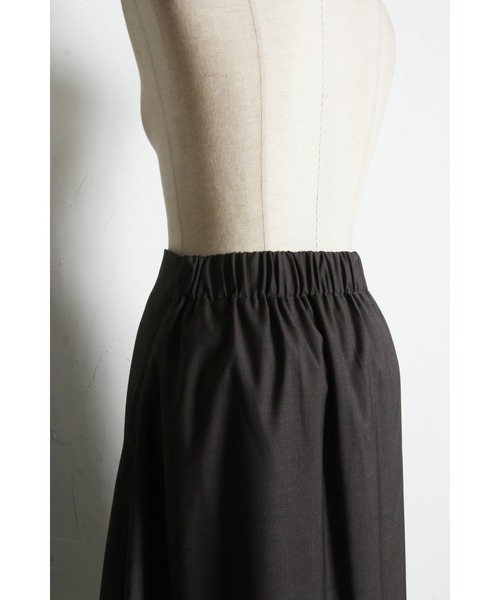 ARVELLIA（アルベリア）の「RUFFLE WAVE SKIRT（スカート・レディース・ダークグレー/ブラック・M）」の22枚目の写真