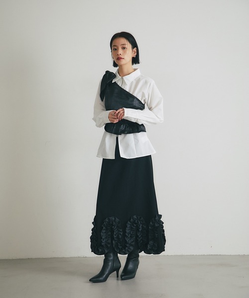 ARVELLIA（アルベリア）の「RUFFLE WAVE SKIRT（スカート・レディース・ダークグレー/ブラック・M）」の12枚目の写真