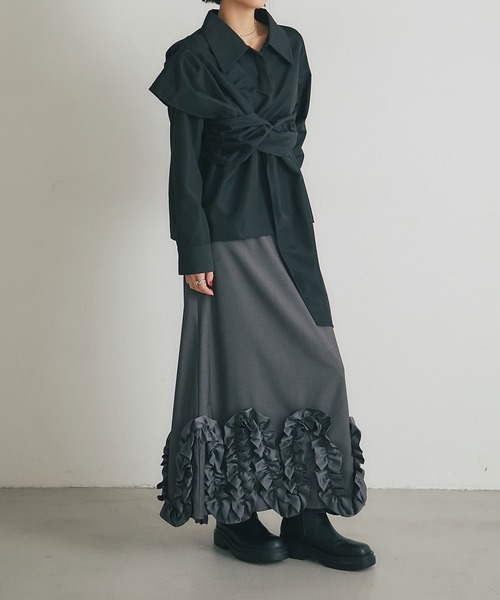 ARVELLIA（アルベリア）の「RUFFLE WAVE SKIRT（スカート・レディース・ダークグレー/ブラック・M）」の16枚目の写真