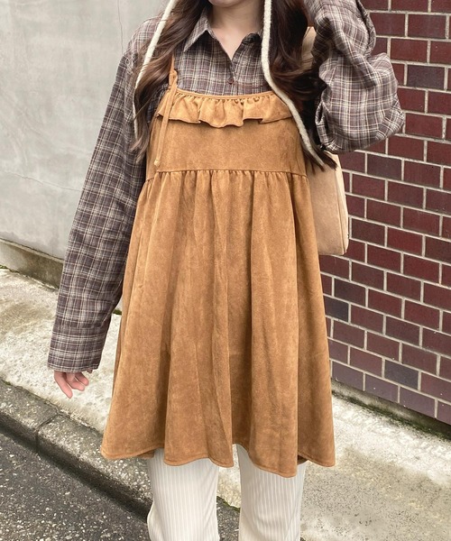 frunco（フランコ）の「スエードキャミワンピース（ワンピース・レディース・ライトベージュ/キャメル/ブラウン・FREE）」の3枚目の写真