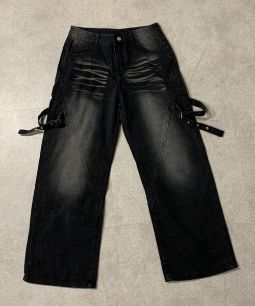 lilful(リルフル)の「ウォッシュ加工 カーブデニムパンツ(デニムパンツ・レディース・ブラック・M/L)」の7枚目の写真
