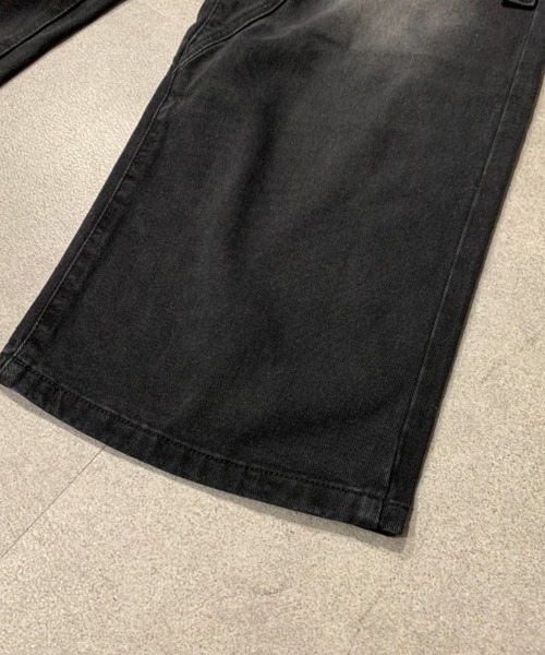 lilful(リルフル)の「ウォッシュ加工 カーブデニムパンツ(デニムパンツ・レディース・ブラック・M/L)」の12枚目の写真