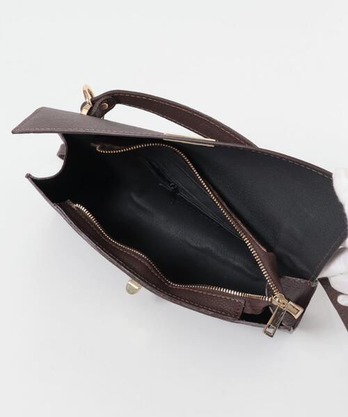 URBAN RESEARCH ROSSO WOMEN(アーバンリサーチ ロッソ)の「AULENTTI ワイドショルダーBAG(ショルダーバッグ・レディース・ベージュ/ブラウン系その他・FREE)」の9枚目の写真