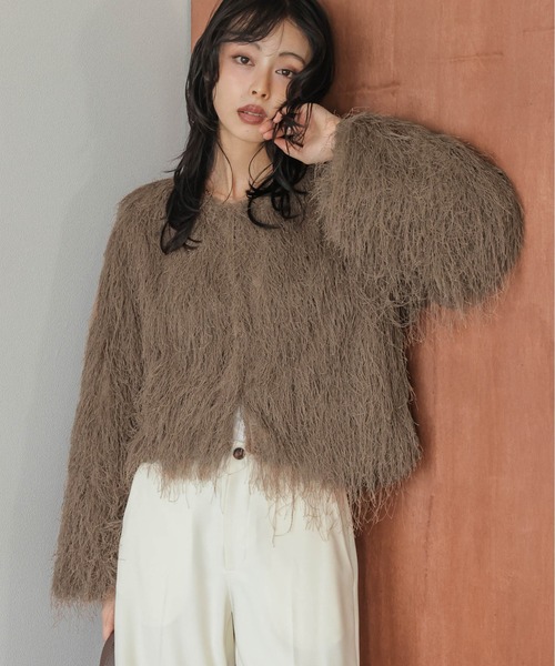 AMELY(エミリー)の「フリンジジャケット(その他アウター・レディース・ブラック/グレー/オフホワイト/ブラウン・フリー)」の4枚目の写真