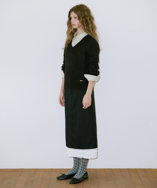 SINOON（シヌーン）の「Hairy Boucle V-Neck Knit(Black)（ニット/セーター・レディース・ブラック・FREE）」の3枚目の写真