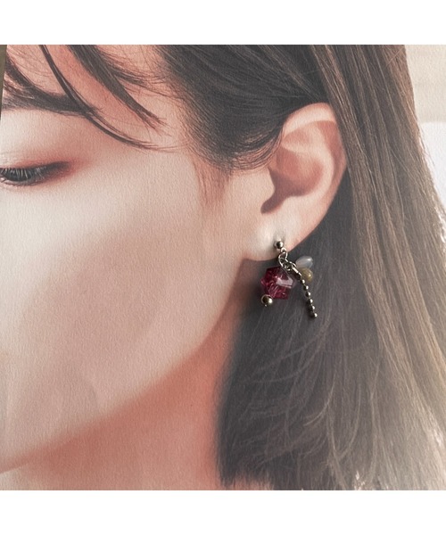tone（トーン）の「【-lensa-】じゃらじゃらピンクなピアス(MA)（ピアス（両耳用）・レディース・ピンク・FREE）」の4枚目の写真