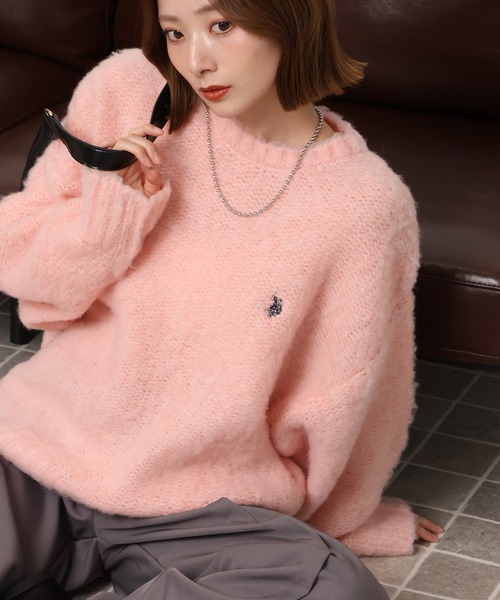 U.S. POLO ASSN.（ユーエスポロアッスン）の「【U.S. POLO ASSN./ユーエスポロアッスン】別注 刺繍ロゴ クルーネックセーター（ニット/セーター・レディース・オフホワイト/グレー/レッド/ピンク/ネイビー・M/L/S）」の16枚目の写真