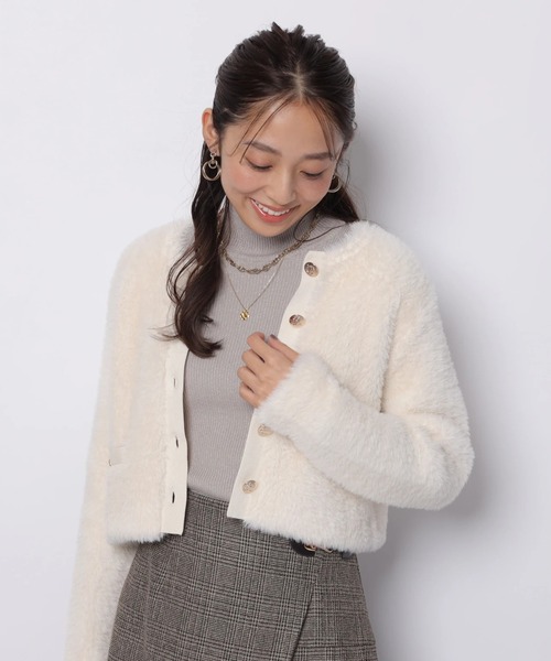 ジャスグリッティー ファーリージャケットライクカーデ JUSGLITTY（ジャスグリッティー）の「ファーリージャケットライク