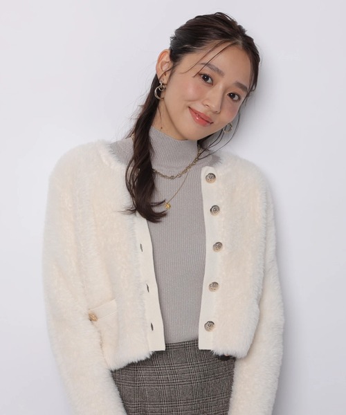 JUSGLITTY（ジャスグリッティー）の「ファーリージャケットライク