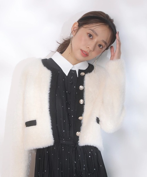 週末限定値下げ ジャスグリッティー  袖ファー ニット 美品ジャスグリッティー☆袖ファーニット - メルカリ