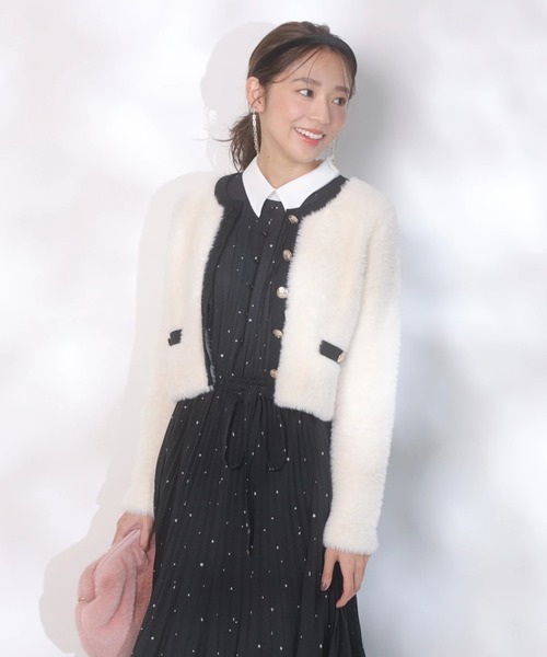 JUSGLITTY（ジャスグリッティー）の「ファーリージャケットライク