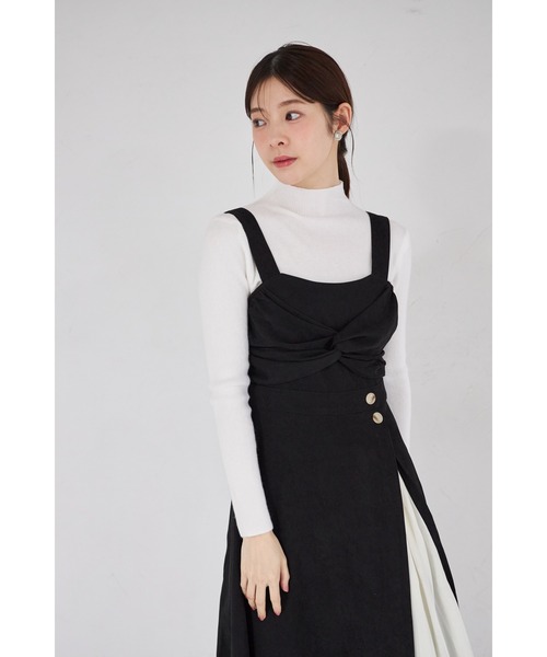 tocco closet（トッコ　クローゼット）の「【ZOZO限定】フロントリボンライクツイス切替プリーツスエードジャンパースカート（ジャンパースカート・レディース・ブラック/ブラウン・M）」の9枚目の写真