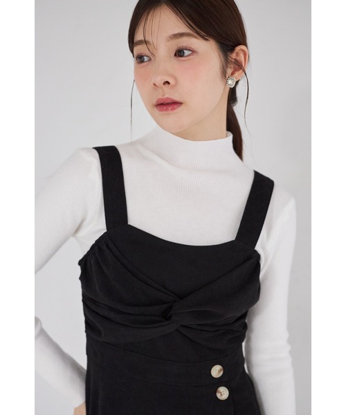 tocco closet（トッコ　クローゼット）の「【ZOZO限定】フロントリボンライクツイス切替プリーツスエードジャンパースカート（ジャンパースカート・レディース・ブラック/ブラウン・M）」の11枚目の写真