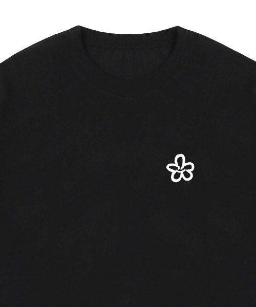 GRAVER（グレーバー）の「[ユニセックス]スモールスプレーフラワースマイル半袖Tシャツ_ブラック（Tシャツ/カットソー・レディース・ブラック・SMALL/MEDIUM/LARGE/X-LARGE）」の3枚目の写真