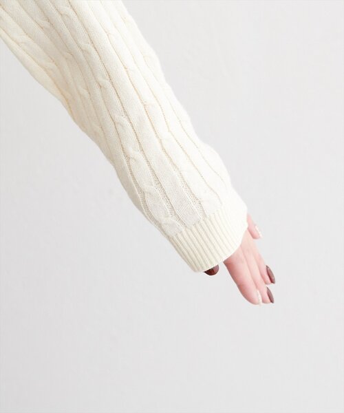 natural couture(ナチュラルクチュール)の「レイヤード風衿付き natural couture(ナチュラルクチュール)の「レイヤード風衿付き