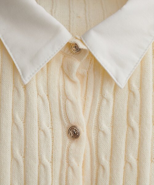 ナチュラルクチュール　レイヤード風衿付きケーブルカーディガン natural couture｜レイヤード風衿付きケーブルカーディガン | Rakuten