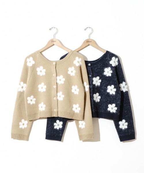 flower(フラワー)の「フラッフィーフラワーニット(ニット/セーター・レディース・ベージュ/ネイビー・FREE)」の20枚目の写真