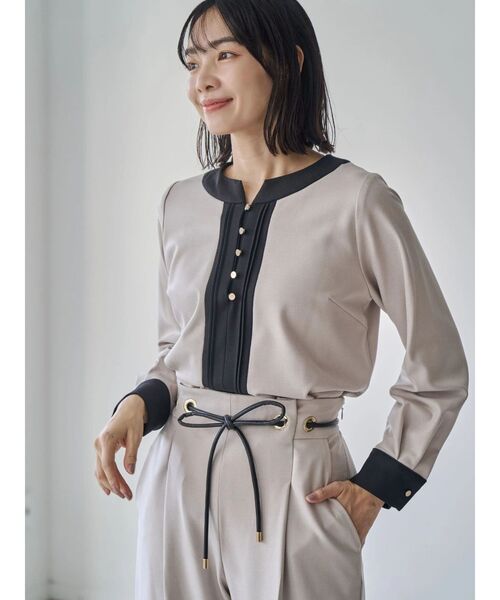 TONAL（トーナル）の「ウォームツイルバイカラーピンタックブラウス（シャツ/ブラウス・レディース・ベージュ/ブラウン/ネイビー/オフホワイト/その他・MEDIUM）」の22枚目の写真