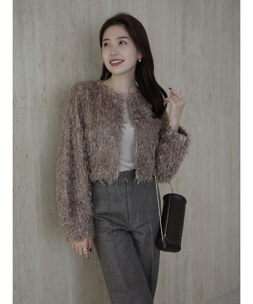 anuans（アニュアンス）の「ファンシーフェザーコンパクトカーデジャケット（テーラードジャケット・レディース・アイボリー/モカ・SMALL/MEDIUM）」の2枚目の写真