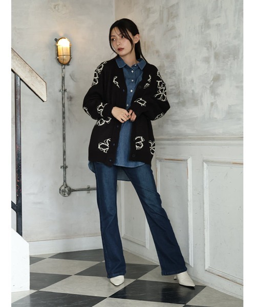 fifth(フィフス)の「【M・Lサイズあり】ストレッチフレアデニム(デニムパンツ・レディース・インディゴブルー・M)」の8枚目の写真