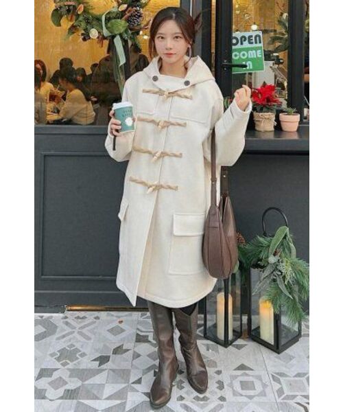 MAINBOOTH（メインブース）の「[ウール90%]オーバーサイズダッフルコート(アイボリー)（チェスターコート・レディース・その他・2/3）」の20枚目の写真