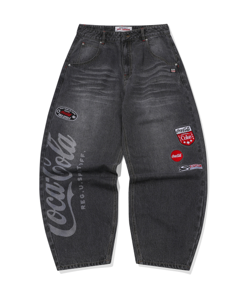 SPORT CHAMBER（スポーツチャンバー）の「[コカコーラ] バルーンデニムパンツ(ブラック)（デニムパンツ・レディース・その他・1/2/3）」の2枚目の写真