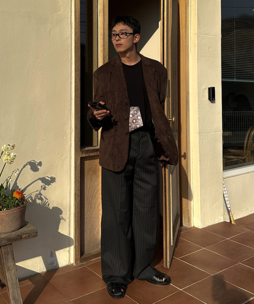 JUAN HOMME(ジュアンオム)の「ピンストライプワイドトラウザー(チャコール)(スラックス・メンズ・チャコール・SMALL/MEDIUM/LARGE)」の9枚目の写真