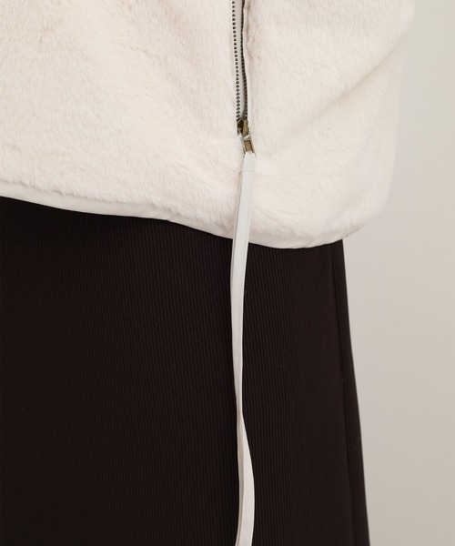 A.N.L（エーエヌエル　レーベル）の「A.N.L エコファー切替ブルゾン（ブルゾン・レディース・アイボリー/ブラック・38）」の8枚目の写真