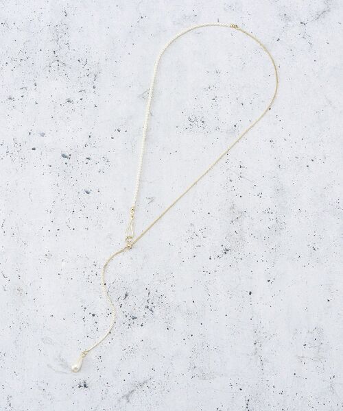 THE SHOP TK （ザ ショップ ティーケー ）の「華奢パール調Y字ネックレス（ネックレス・レディース・シルバー/ゴールド・00）」の2枚目の写真
