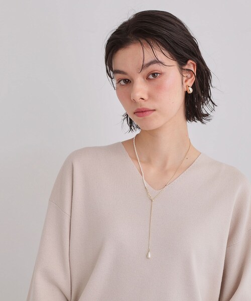 THE SHOP TK （ザ ショップ ティーケー ）の「華奢パール調Y字ネックレス（ネックレス・レディース・シルバー/ゴールド・00）」の8枚目の写真