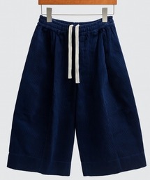 I.O.E（アイオイ）の「コーデュロイ ワイドパンツ（チノパンツ）」