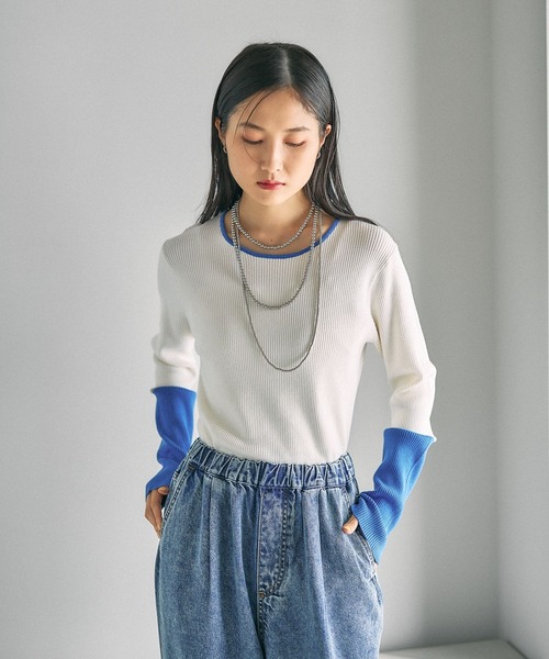 LEPSIM(レプシィム)の「12ゲージ袖配色プルオーバー3 639438(ニット/セーター・レディース・グレー×ピンク/ホワイト×ブルー/ブラック×レッド/ブラック×グリーン・FREE)」の15枚目の写真