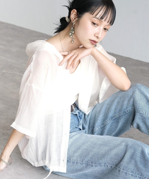 Yeoun(ヨウン)の「フード付き半袖シアーシャツ(シャツ/ブラウス・レディース・ブラック/オフホワイト・M)」の10枚目の写真