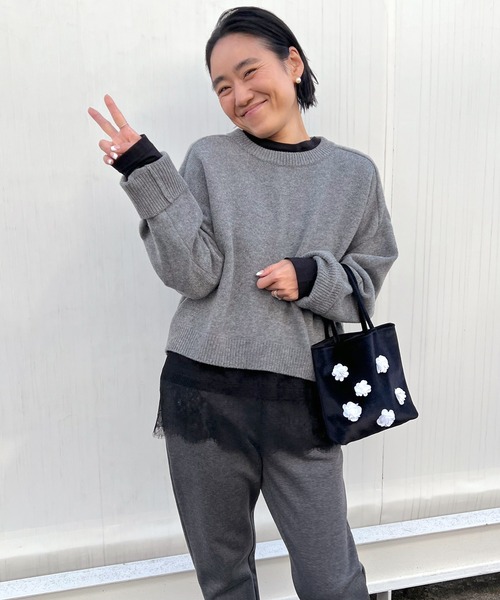COUDRE(クードル)の「ヘムレースロンT(Tシャツ/カットソー・レディース・ブラック/ホワイト・FREE)」の13枚目の写真