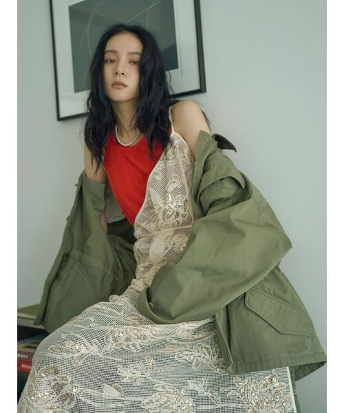 Ungrid(アングリッド)の「レザードッキングミリタリーブルゾン(ブルゾン・レディース・カーキ/ダークブラウン・FREE)」の16枚目の写真