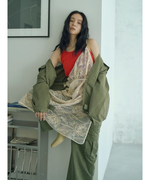 Ungrid(アングリッド)の「レザードッキングミリタリーブルゾン(ブルゾン・レディース・カーキ/ダークブラウン・FREE)」の17枚目の写真