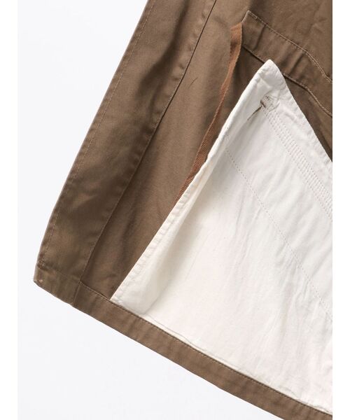 Ungrid(アングリッド)の「レザードッキングミリタリーブルゾン(ブルゾン・レディース・カーキ/ダークブラウン・FREE)」の9枚目の写真