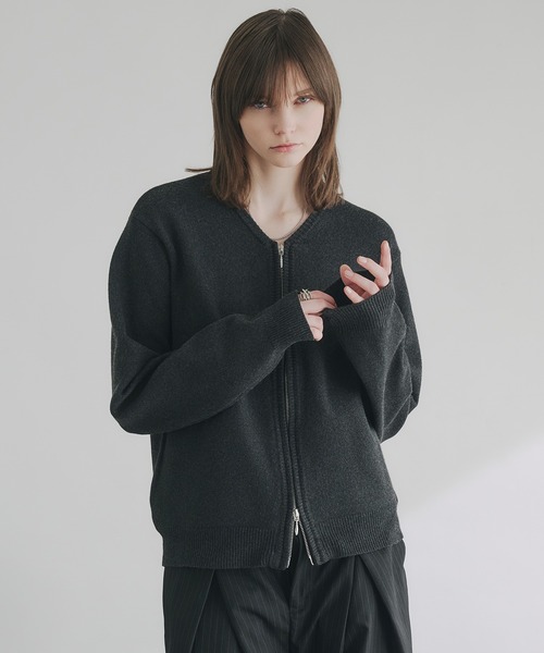 selle glant（セレグランテ）の「V NECK ZIP KNIT CARDIGAN/Vネックジップニットカーディガン（ニット/セーター・メンズ・チャコールグレー/スモークピンク・SMALL/MEDIUM/LARGE）」の8枚目の写真