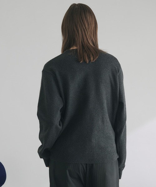 selle glant（セレグランテ）の「V NECK ZIP KNIT CARDIGAN/Vネックジップニットカーディガン（ニット/セーター・メンズ・チャコールグレー/スモークピンク・SMALL/MEDIUM/LARGE）」の12枚目の写真