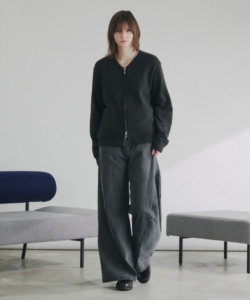 selle glant（セレグランテ）の「V NECK ZIP KNIT CARDIGAN/Vネックジップニットカーディガン（ニット/セーター・メンズ・チャコールグレー/スモークピンク・SMALL/MEDIUM/LARGE）」の22枚目の写真