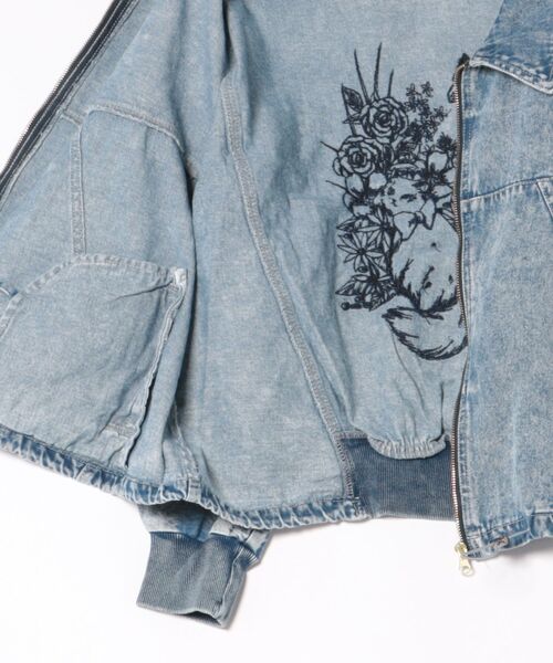 ScoLar（スカラー）の「161614：ヴィンテージ風ネコ刺繍デニムジャケット（デニムジャケット・レディース・ブルー/グレー・M）」の12枚目の写真