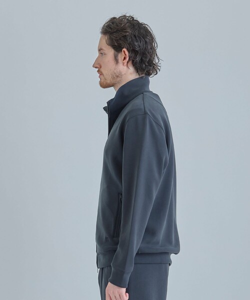 MEN'S BIGI(メンズビギ)の「スエードタッチ ダンボールスタンドジップアウター(スウェット・メンズ・ブラック・02/03)」の15枚目の写真