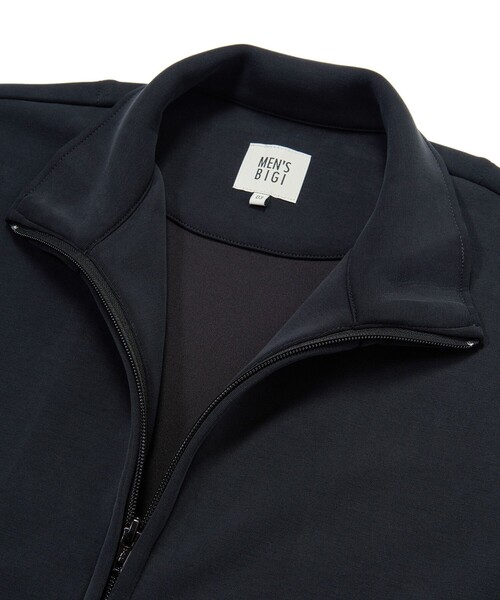 MEN'S BIGI(メンズビギ)の「スエードタッチ ダンボールスタンドジップアウター(スウェット・メンズ・ブラック・02/03)」の18枚目の写真