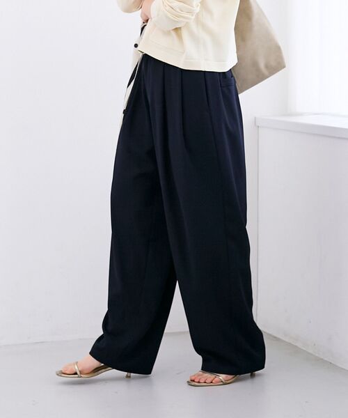 le.coeur blanc（ルクールブラン）の「カルゼタックカーブパンツ（その他パンツ・レディース・ミント/ネイビー/ベージュ・38/36）」の17枚目の写真