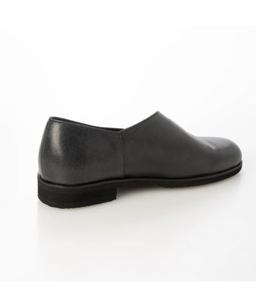 D'ICI(ディッシィ)の「カットラインミドルヒールシューズ(その他シューズ・レディース・ブラック・24.5cm/24cm/23.5cm/23cm/22.5cm/22cm)」の3枚目の写真