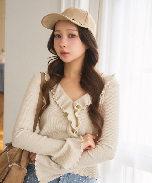 TITTY&CO.(ティティーアンドコー)の「スウェード調フリルキャップ(キャップ・レディース・ベージュ/ブラウン/ブラック/クリーム・FREE)」の3枚目の写真