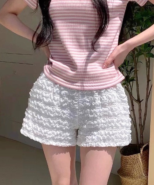 SHEENA(シーナ)の「くしゅくしゅシャーリングショートパンツ(その他パンツ・レディース・ホワイト/ブラック・M)」の17枚目の写真