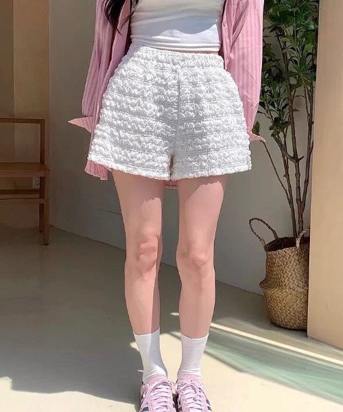 SHEENA(シーナ)の「くしゅくしゅシャーリングショートパンツ(その他パンツ・レディース・ホワイト/ブラック・M)」の20枚目の写真